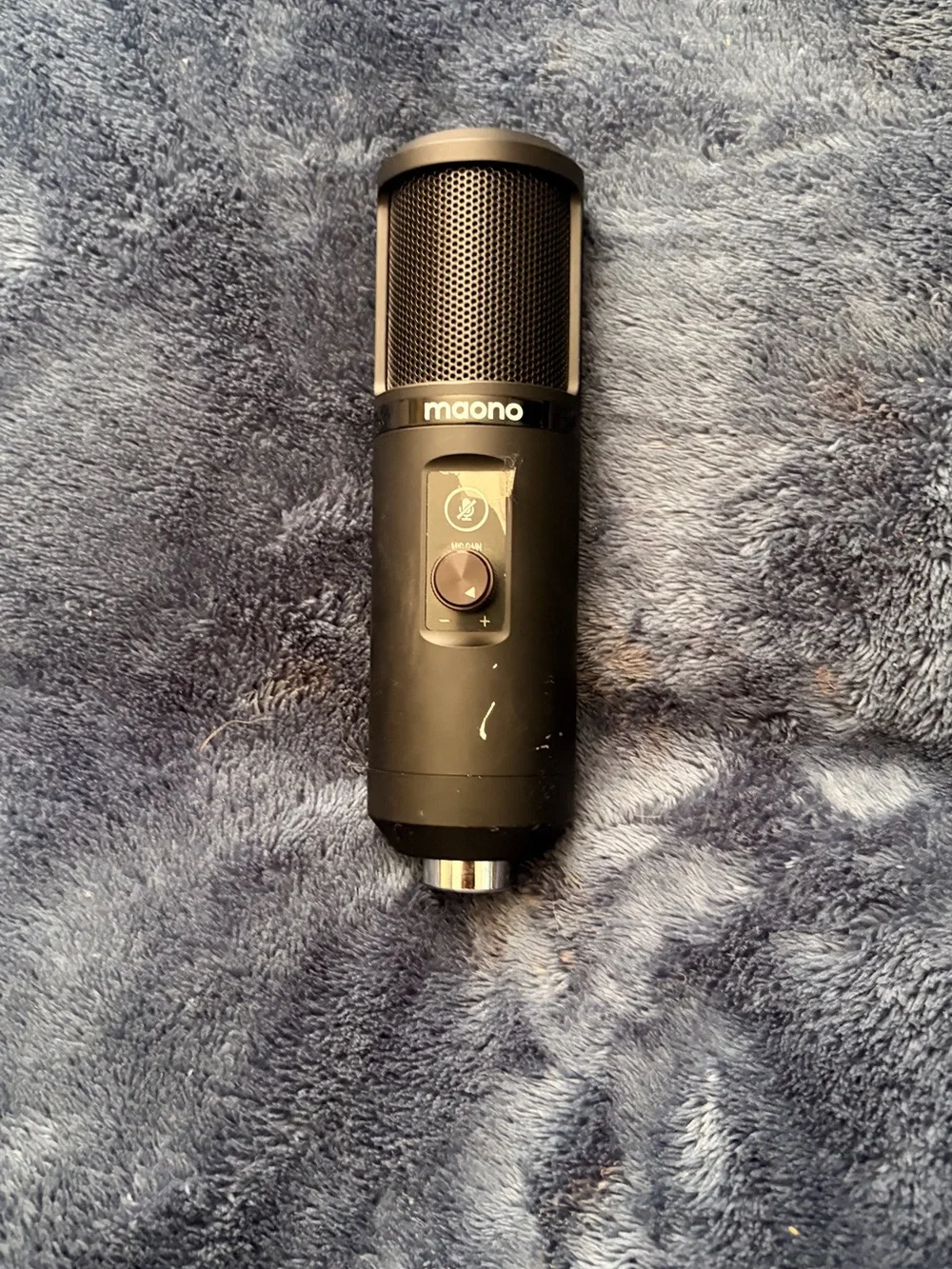 Black USB Condenser Microphone - Professional Studio Recording